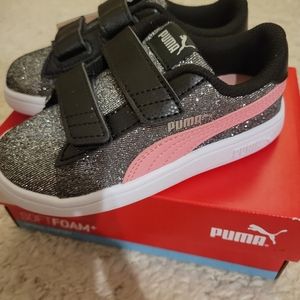 NWT PUMA Smash v2 Glitz Glam Little Kids' Shoes (Size 9)